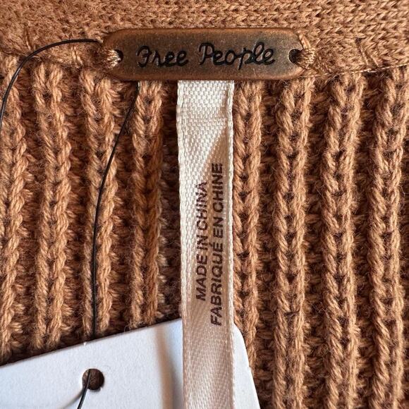 Free People Belted‎ Knit Wrap Sweater - Size Small (NWT) - Picture 5 of 8